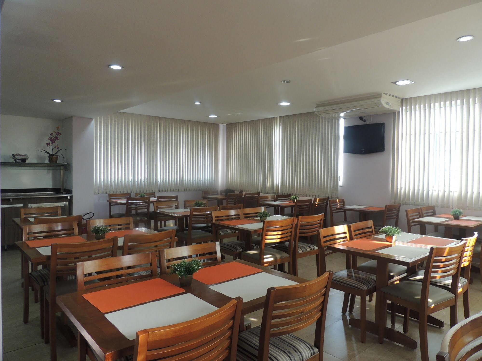 Hotel Luni เซาเปาโล ภายนอก รูปภาพ
